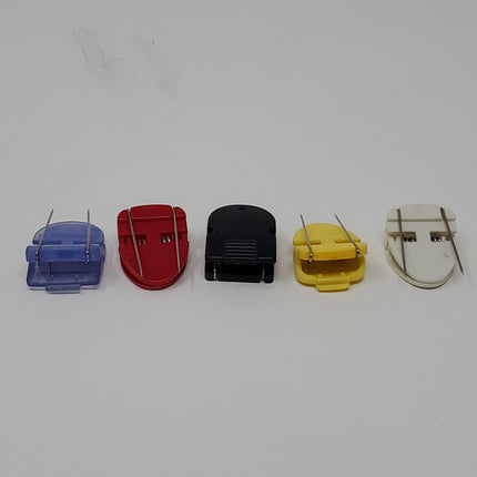 Plastic Cubicle Hooks - Bargainwizz