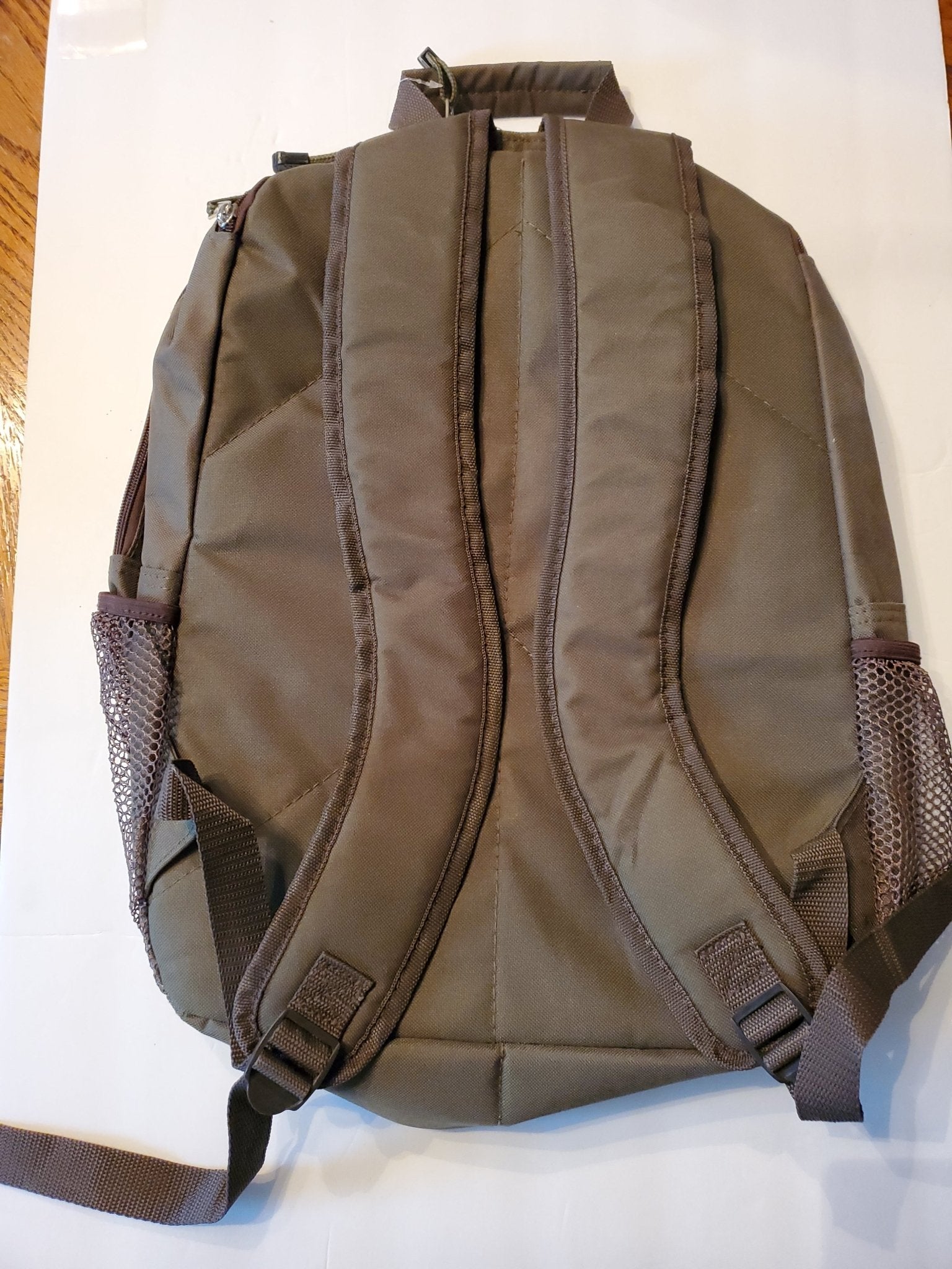 Eastsport Outdoor Company Green Backpack - Bargainwizz