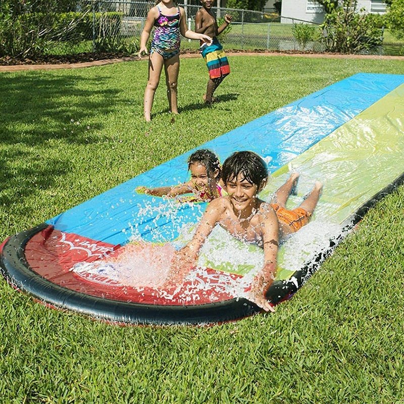 Inflatable Lawn Water Spray Slide - Bargainwizz
